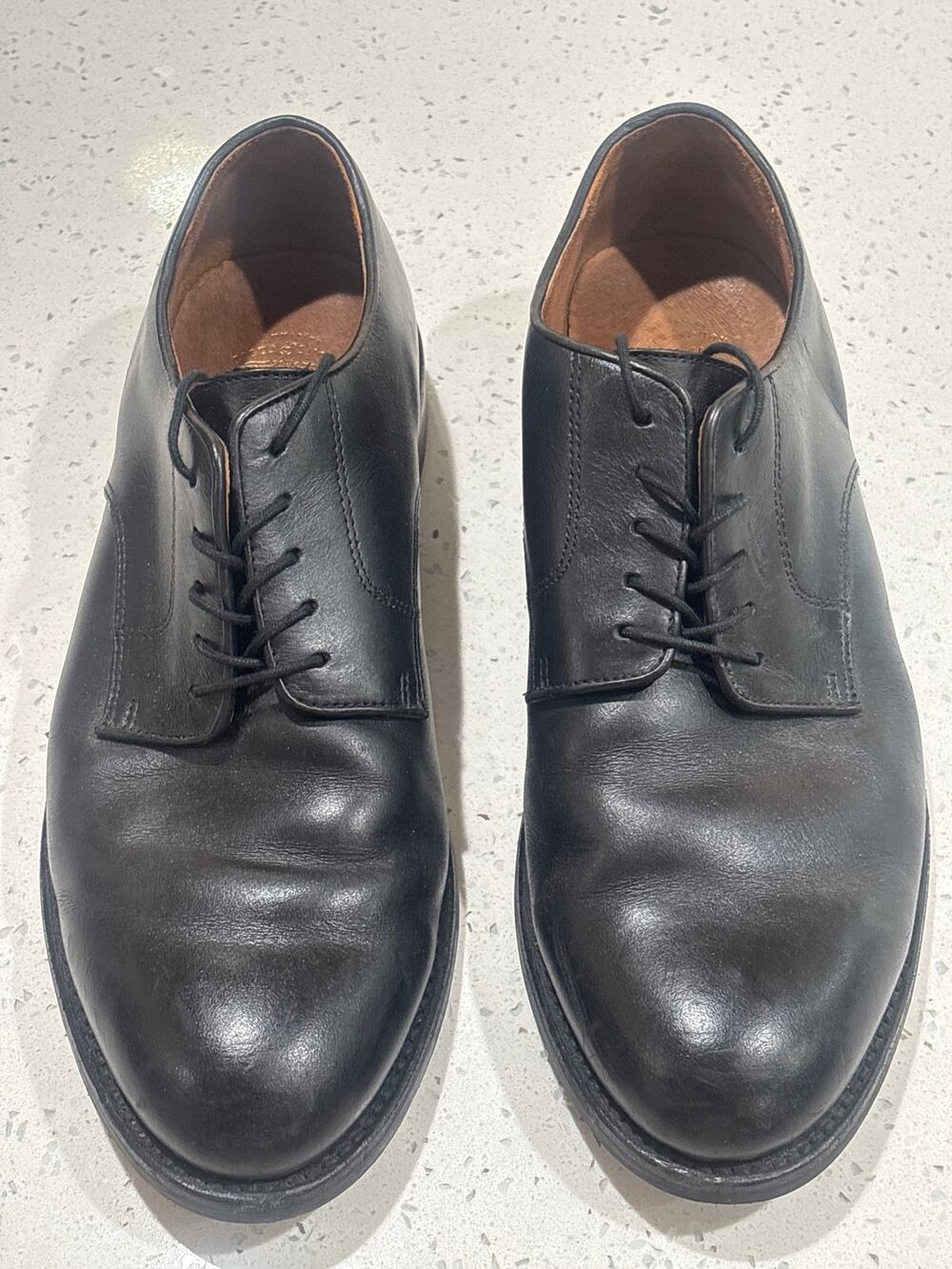 Men’s 10 Oxford Lace Ups